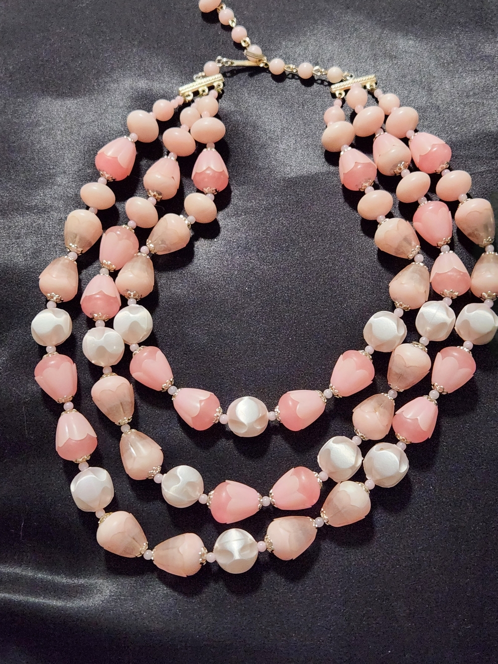 Vintage Japan Pink Lucite & Pearlized Bead 3-Strand Statement Necklace 50s 60s
​